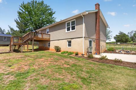 Tiny photo for 935 Turkey Mountain Rd. RD, Amherst, VA 24521 (MLS # 366369)