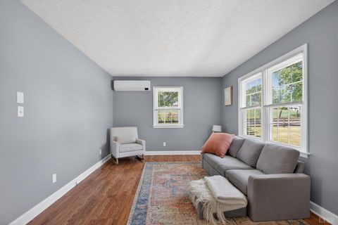 Tiny photo for 935 Turkey Mountain Rd. RD, Amherst, VA 24521 (MLS # 366369)