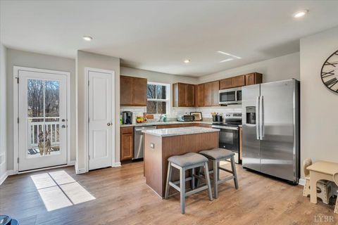 Tiny photo for 102 Ethan Court, Lynchburg, VA 24501 (MLS # 364898)