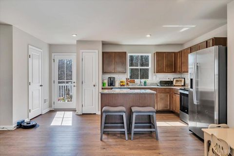 Tiny photo for 102 Ethan Court, Lynchburg, VA 24501 (MLS # 364898)