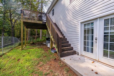 Tiny photo for 172 Cedar Ridge Drive, Madison Heights, VA 24572 (MLS # 362128)