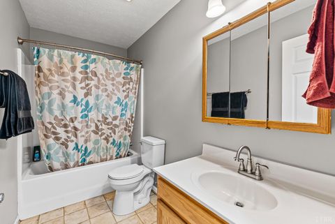Tiny photo for 172 Cedar Ridge Drive, Madison Heights, VA 24572 (MLS # 362128)