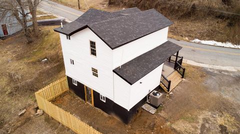 Tiny photo for 620 Florida Avenue, Lynchburg, VA 24504 (MLS # 364555)