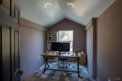 Tiny photo for 620 Florida Avenue, Lynchburg, VA 24504 (MLS # 364555)