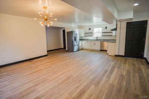 Tiny photo for 620 Florida Avenue, Lynchburg, VA 24504 (MLS # 364555)