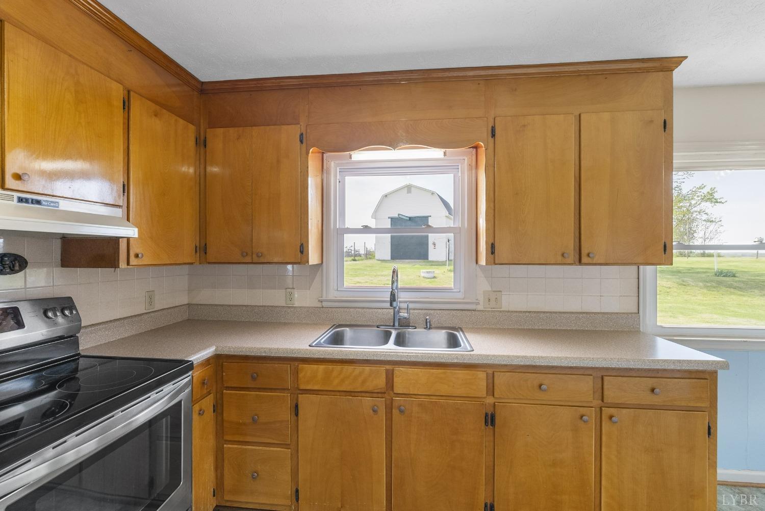 983 E Ferry Road Rd, Gladys, Virginia image 10