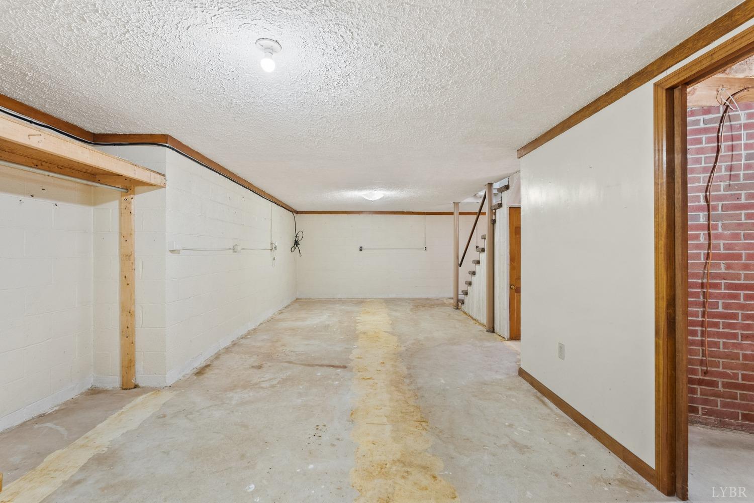 983 E Ferry Road Rd, Gladys, Virginia image 26