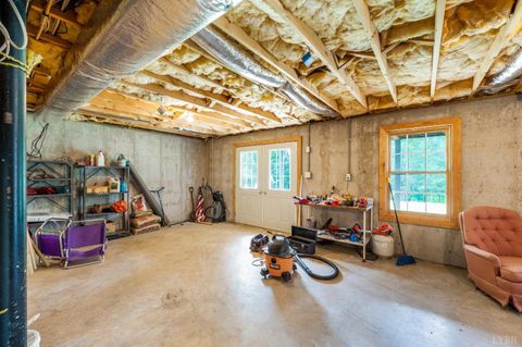 Tiny photo for 268 Cedar Hill Road, Amherst, VA 24521 (MLS # 366492)
