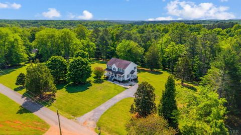 Tiny photo for 268 Cedar Hill Road, Amherst, VA 24521 (MLS # 366492)