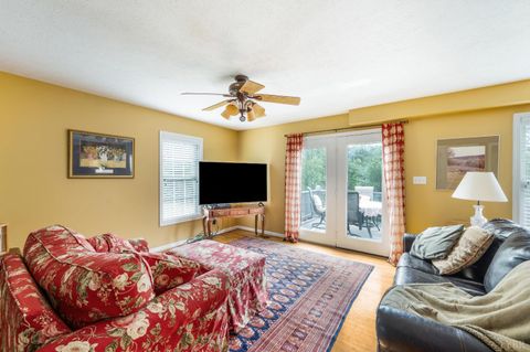 Tiny photo for 268 Cedar Hill Road, Amherst, VA 24521 (MLS # 366492)