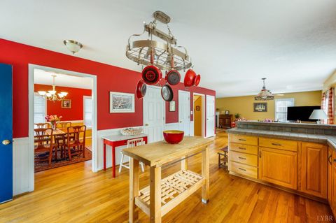 Tiny photo for 268 Cedar Hill Road, Amherst, VA 24521 (MLS # 366492)
