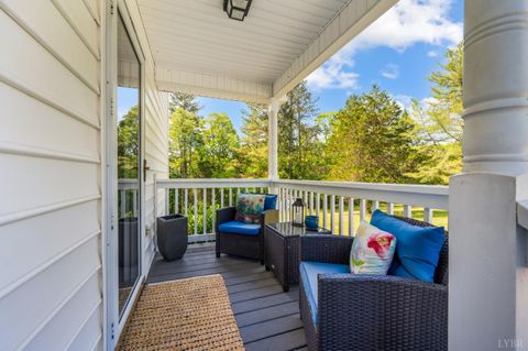 Tiny photo for 268 Cedar Hill Road, Amherst, VA 24521 (MLS # 366492)