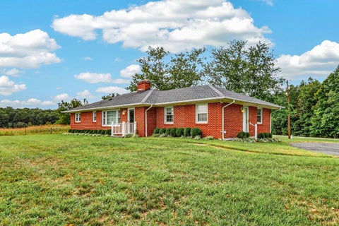 Photo of 72 Hughes Road, Gladys, VA 24554 (MLS # 369540)