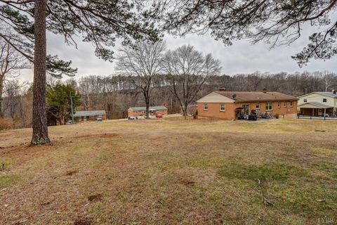 Tiny photo for 7143 Gladys Road, Altavista, VA 24517 (MLS # 364515)
