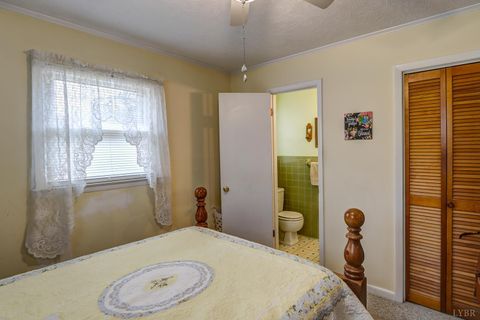 Tiny photo for 7143 Gladys Road, Altavista, VA 24517 (MLS # 364515)