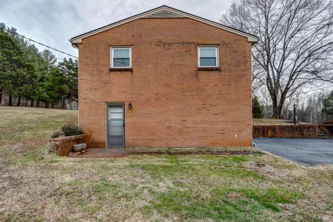 Tiny photo for 7143 Gladys Road, Altavista, VA 24517 (MLS # 364515)