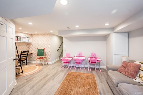 Tiny photo for 1106 Villa Road, Lynchburg, VA 24503 (MLS # 362834)