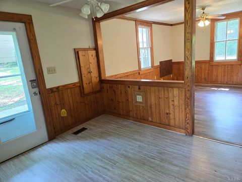 Tiny photo for 1545 Cumberland Road, Farmville, VA 23901 (MLS # 364808)