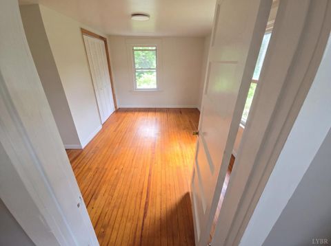 Tiny photo for 3209 Swan Place, Lynchburg, VA 24501 (MLS # 366444)