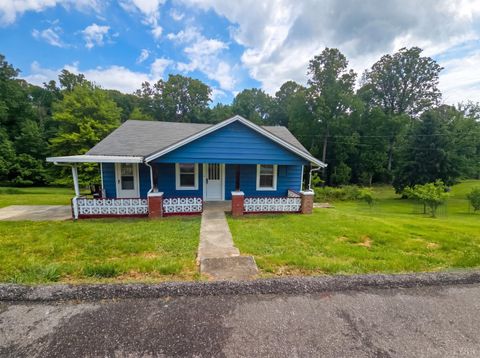 Photo of 3209 Swan Place, Lynchburg, VA 24501 (MLS # 366444)