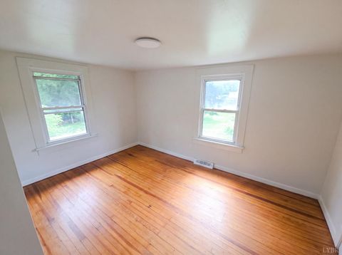 Tiny photo for 3209 Swan Place, Lynchburg, VA 24501 (MLS # 366444)