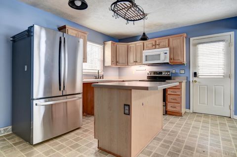 Tiny photo for 6308 Pawnee Drive, Lynchburg, VA 24502 (MLS # 363514)