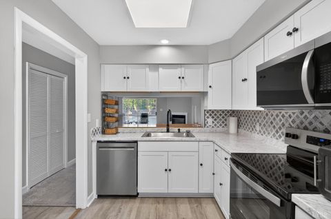 Tiny photo for 3224 Spinnaker Point, Forest, VA 24551 (MLS # 365837)