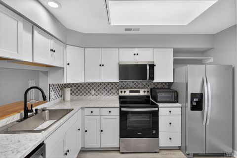 Tiny photo for 3224 Spinnaker Point, Forest, VA 24551 (MLS # 365837)