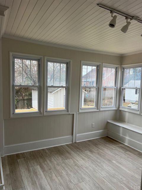 Tiny photo for 1305 Radcliff Ave. Ave, Lynchburg, VA 24502 (MLS # 364021)