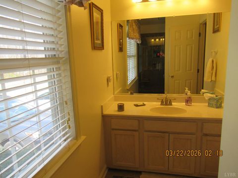 Tiny photo for 1098 St Paul Church Circle, Forest, VA 24551 (MLS # 365224)