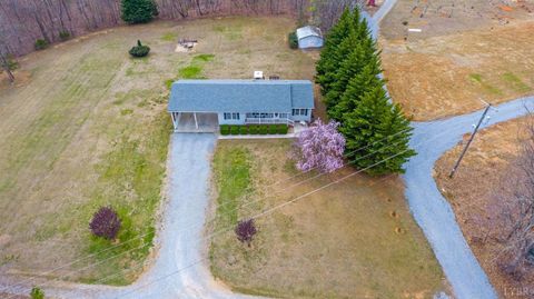 Photo of 1098 St Paul Church Circle, Forest, VA 24551 (MLS # 365224)