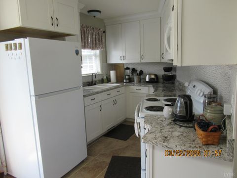 Tiny photo for 1098 St Paul Church Circle, Forest, VA 24551 (MLS # 365224)
