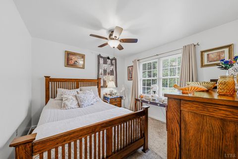 Tiny photo for 1098 St Paul Church Circle, Forest, VA 24551 (MLS # 365224)