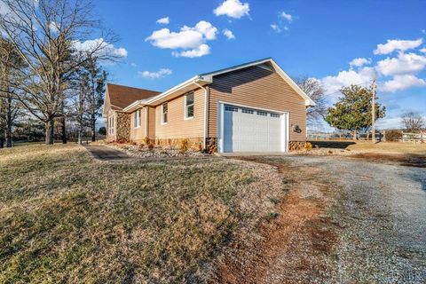 Tiny photo for 4087 Lowry Road, Goode, VA 24556 (MLS # 364493)