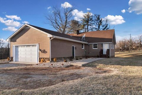 Tiny photo for 4087 Lowry Road, Goode, VA 24556 (MLS # 364493)