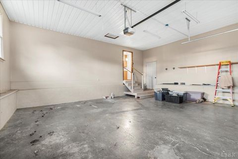 Tiny photo for 4087 Lowry Road, Goode, VA 24556 (MLS # 364493)