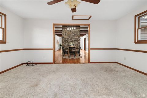 Tiny photo for 4087 Lowry Road, Goode, VA 24556 (MLS # 364493)