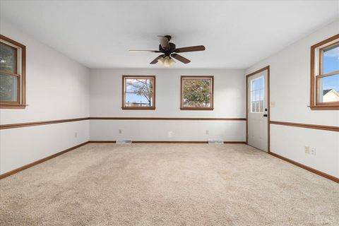 Tiny photo for 4087 Lowry Road, Goode, VA 24556 (MLS # 364493)