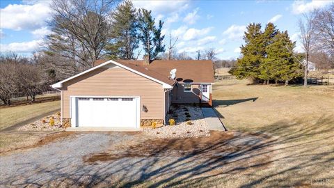 Tiny photo for 4087 Lowry Road, Goode, VA 24556 (MLS # 364493)