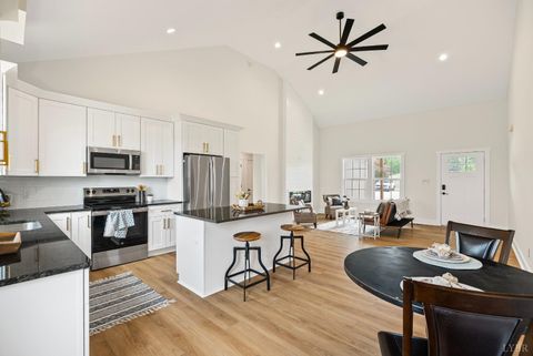Tiny photo for 1 Woodlake Drive #16, Goodview, VA 24095 (MLS # 366580)