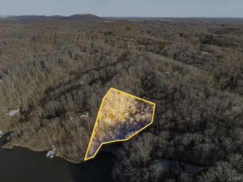 Tiny photo for 1 Woodlake Drive #16, Goodview, VA 24095 (MLS # 366580)