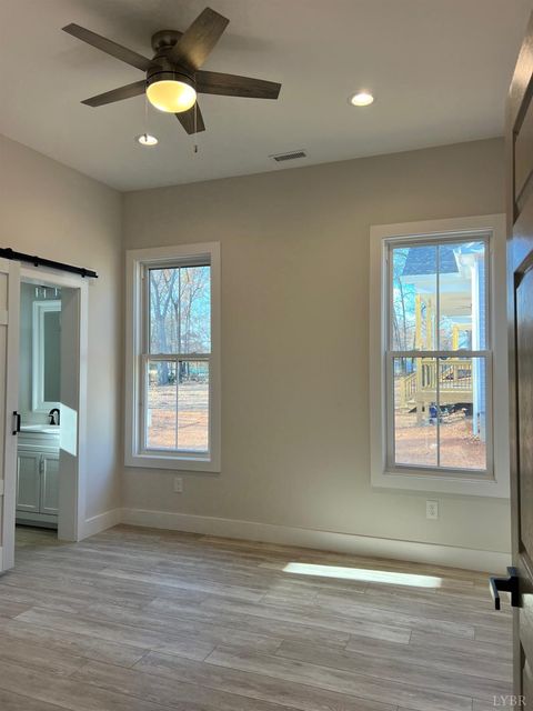 Tiny photo for 198 Triple Oak Cir., Madison Heights, VA 24572 (MLS # 363850)