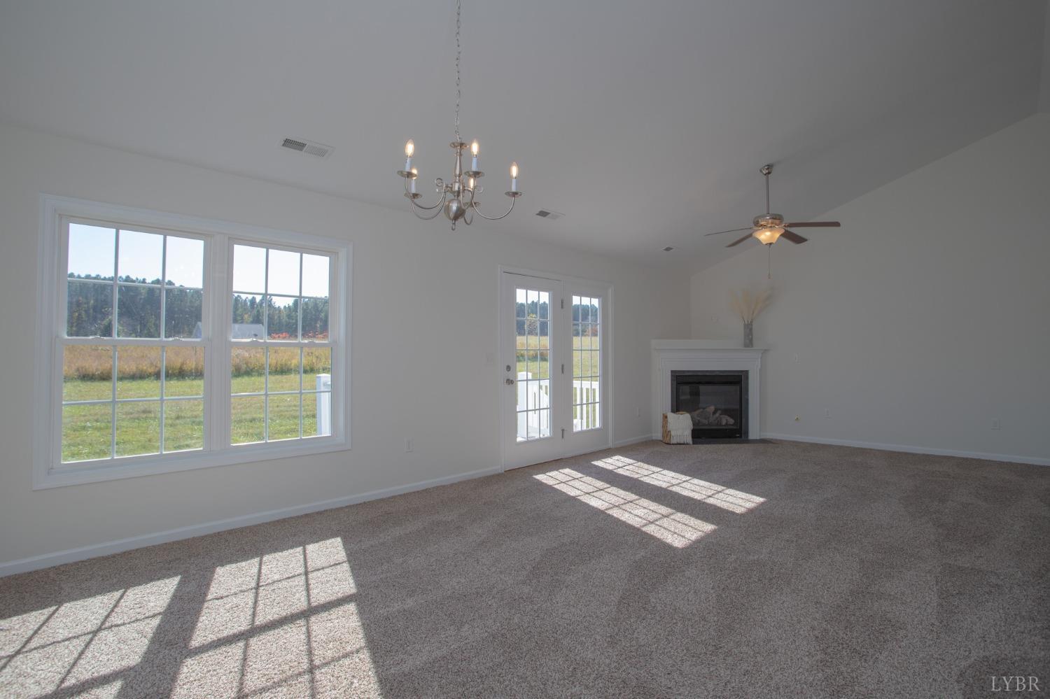 62 E Lockett Creek Boulevard, Farmville, Virginia image 26