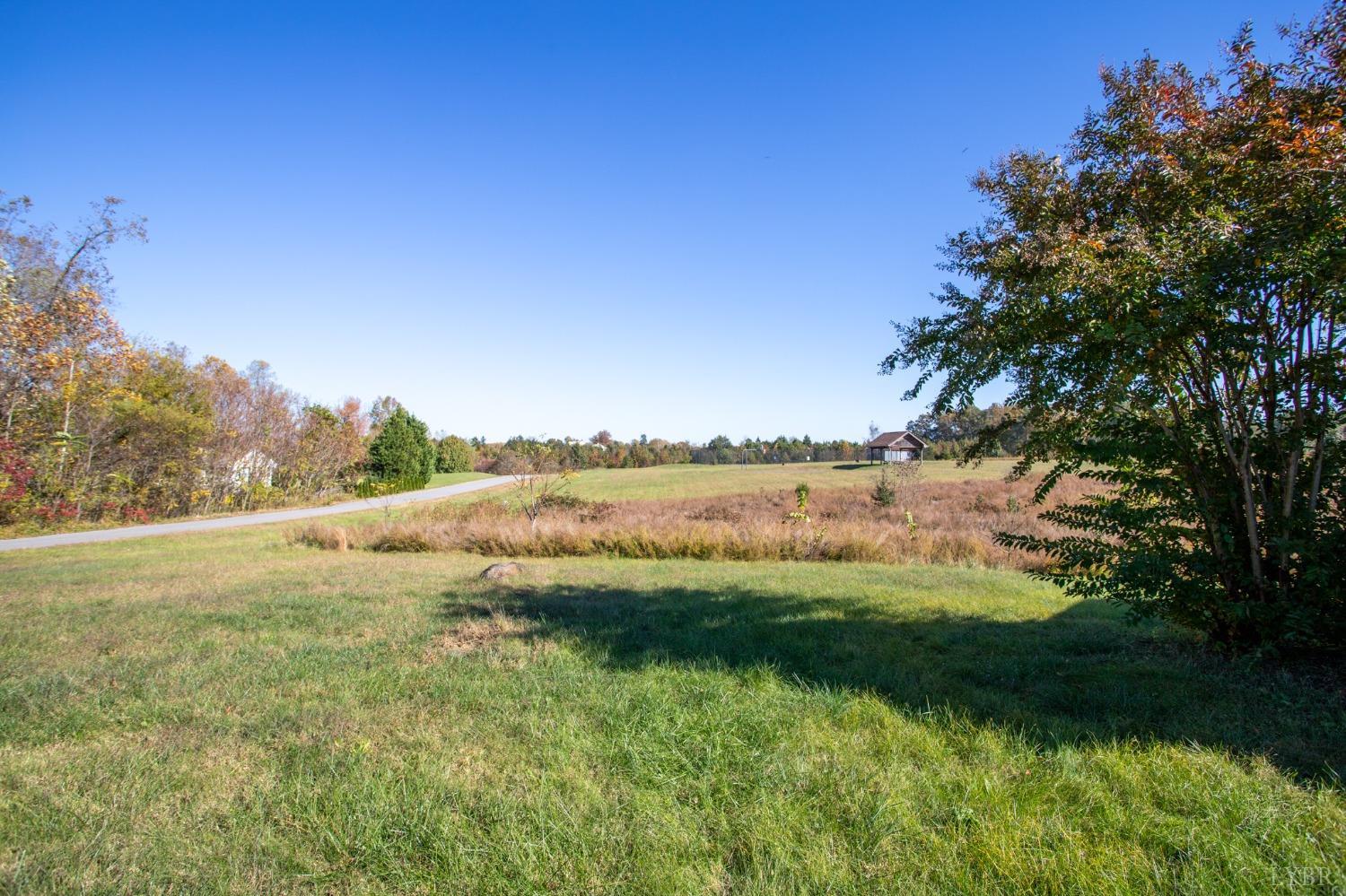 62 E Lockett Creek Boulevard, Farmville, Virginia image 45