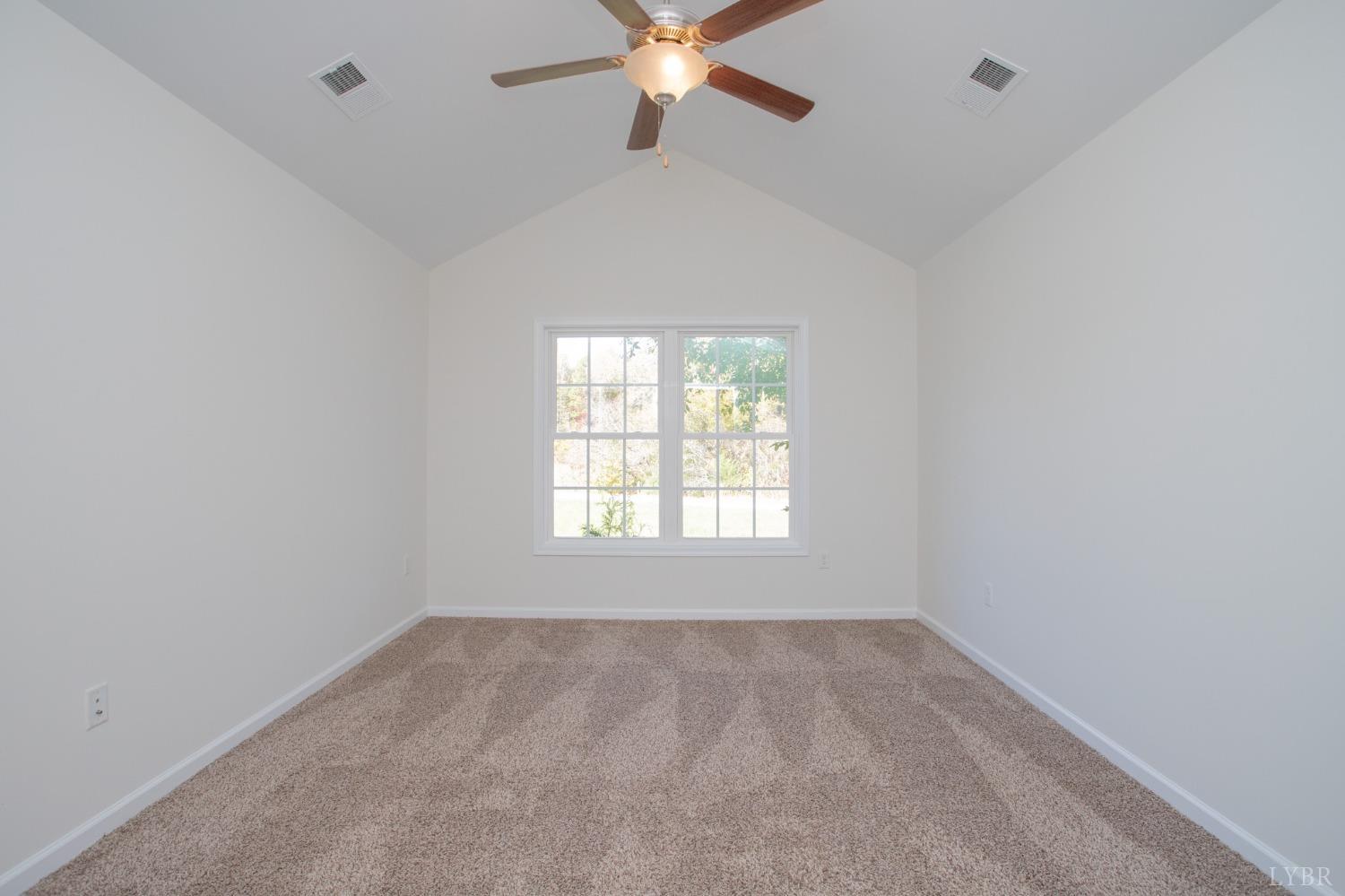 62 E Lockett Creek Boulevard, Farmville, Virginia image 19