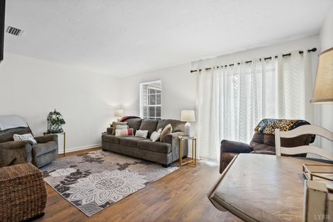 Tiny photo for 1 Jefferson Village Drive, Forest, VA 24551 (MLS # 365528)