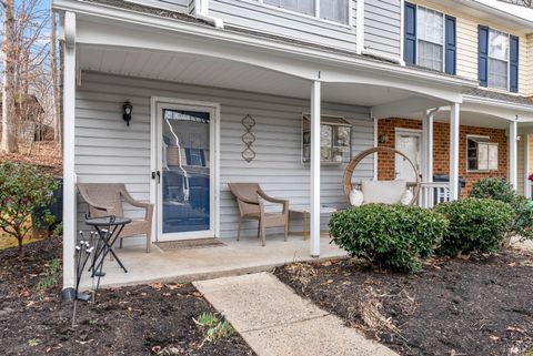Tiny photo for 1 Jefferson Village Drive, Forest, VA 24551 (MLS # 365528)