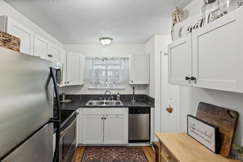 Tiny photo for 1 Jefferson Village Drive, Forest, VA 24551 (MLS # 365528)