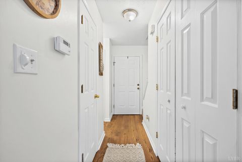 Tiny photo for 1 Jefferson Village Drive, Forest, VA 24551 (MLS # 365528)