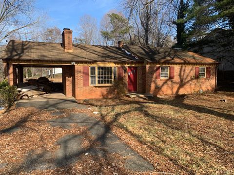 Tiny photo for 4143 Waterlick Road, Forest, VA 24551 (MLS # 362966)